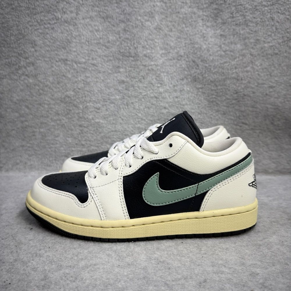 Nike Air Jordan 1 Low Jade Smoke Womens Shoes Size 6 Low Top Sneakers DC0774-001